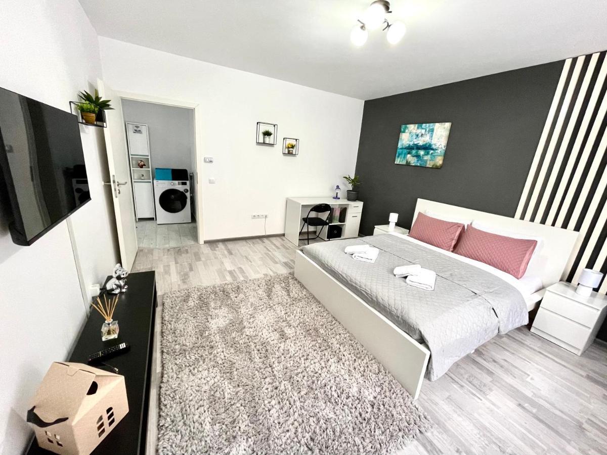 Royal Apartment Брашов Екстериор снимка